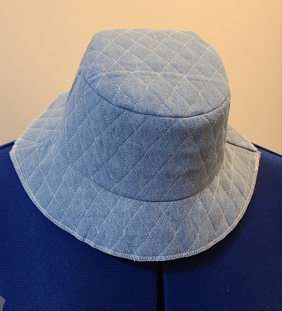 Bucket hat